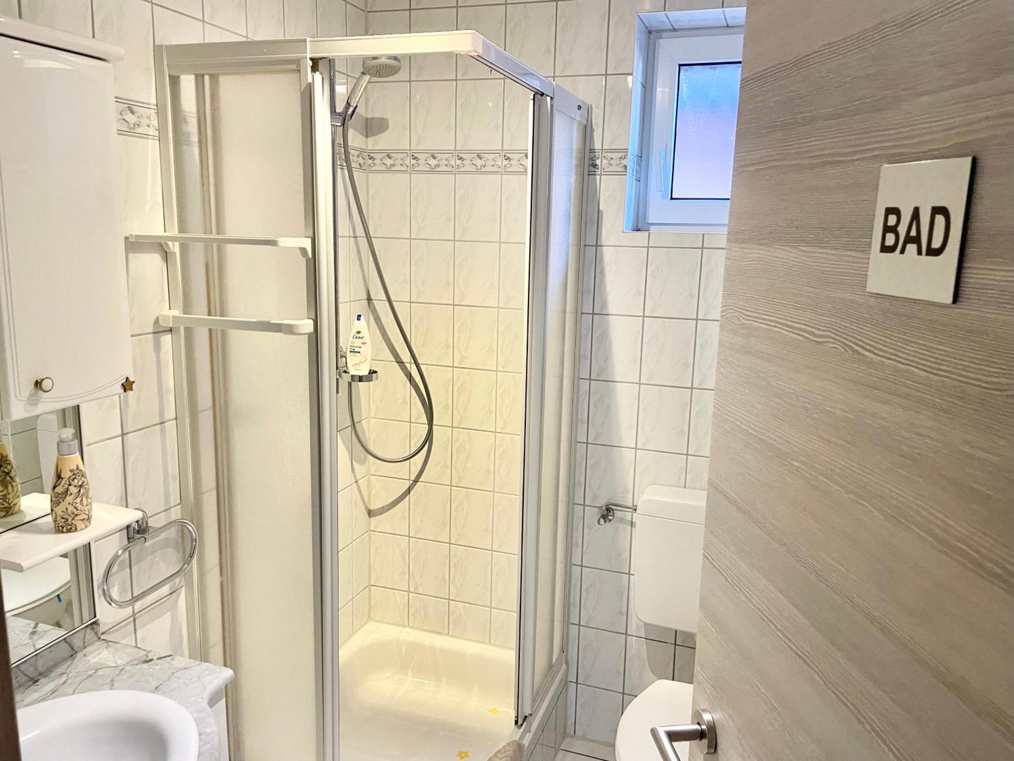Casa Giulia 2 Zimmer Nahe Giessen, Kueche, Bad, Wlan, Parkplatz Krofdorf-Gleiberg ภายนอก รูปภาพ